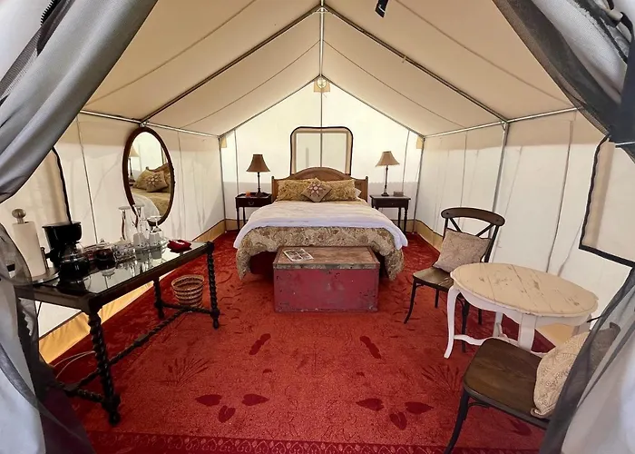 Cosmo Glamping Tent At Zenzen Gardens